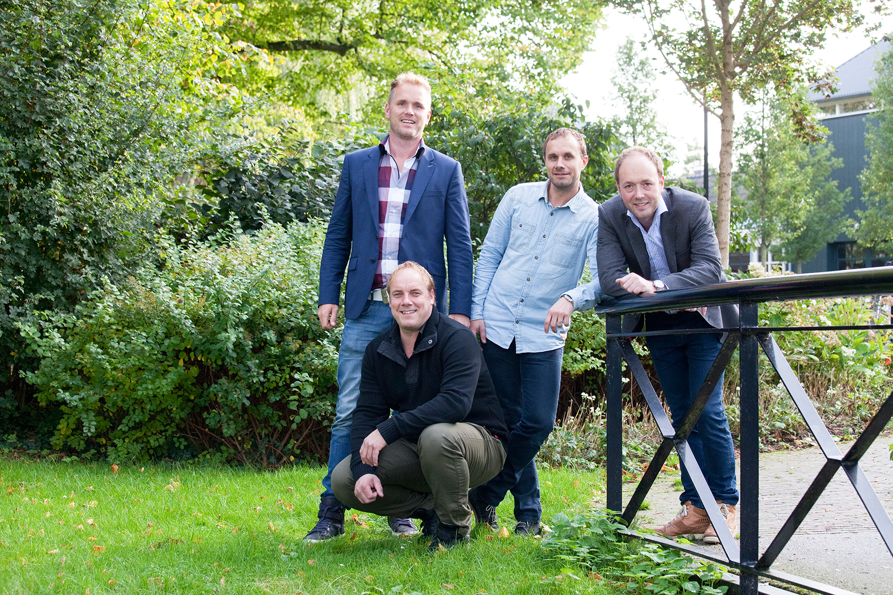 “Advies en vakmanschap bij het inrichten van uw woning”.