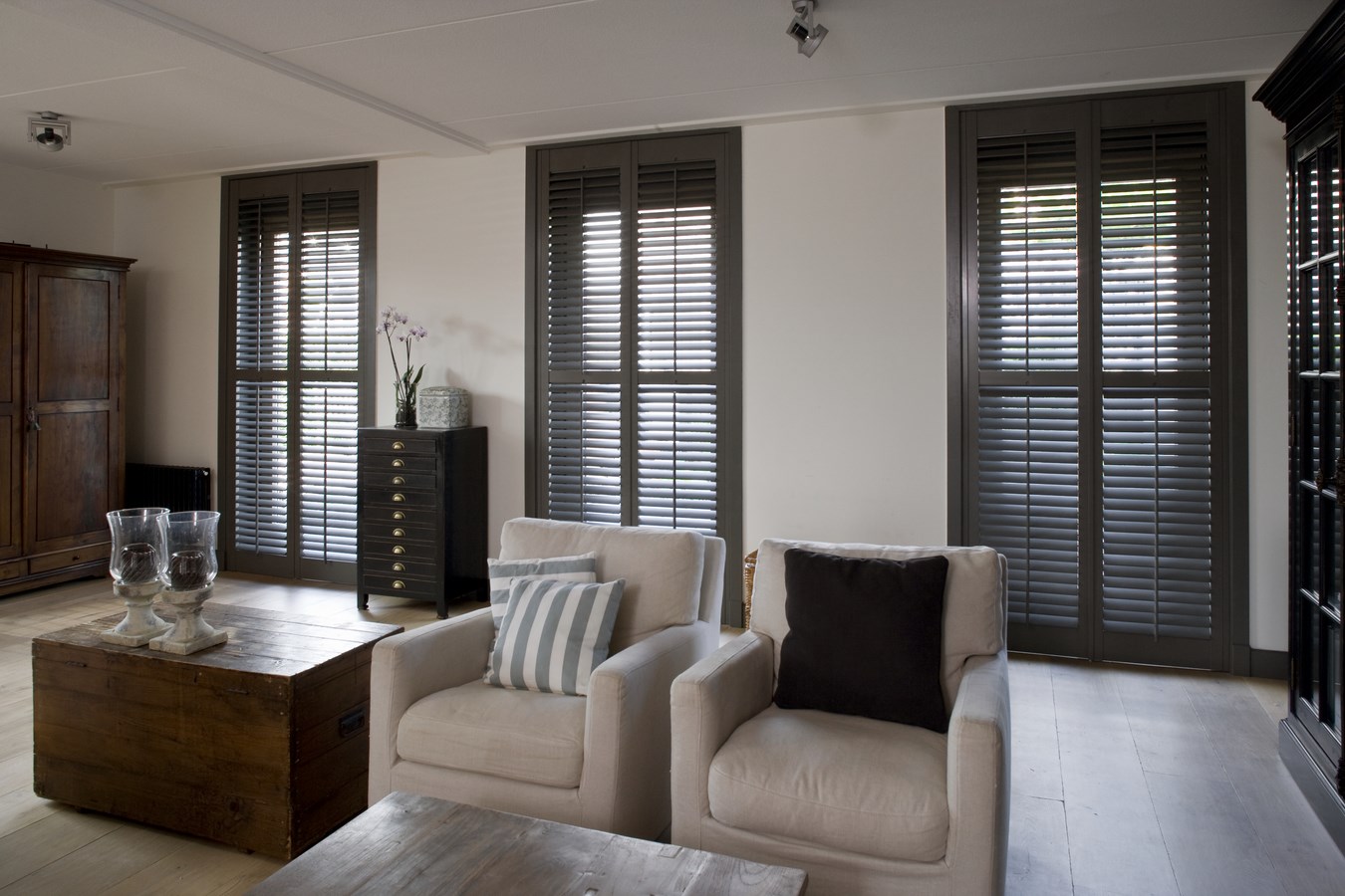 Shutters met verzonken scharnieren