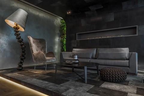 Akoestische wanden met leer: Technisch uitmuntend… en esthetisch ook!