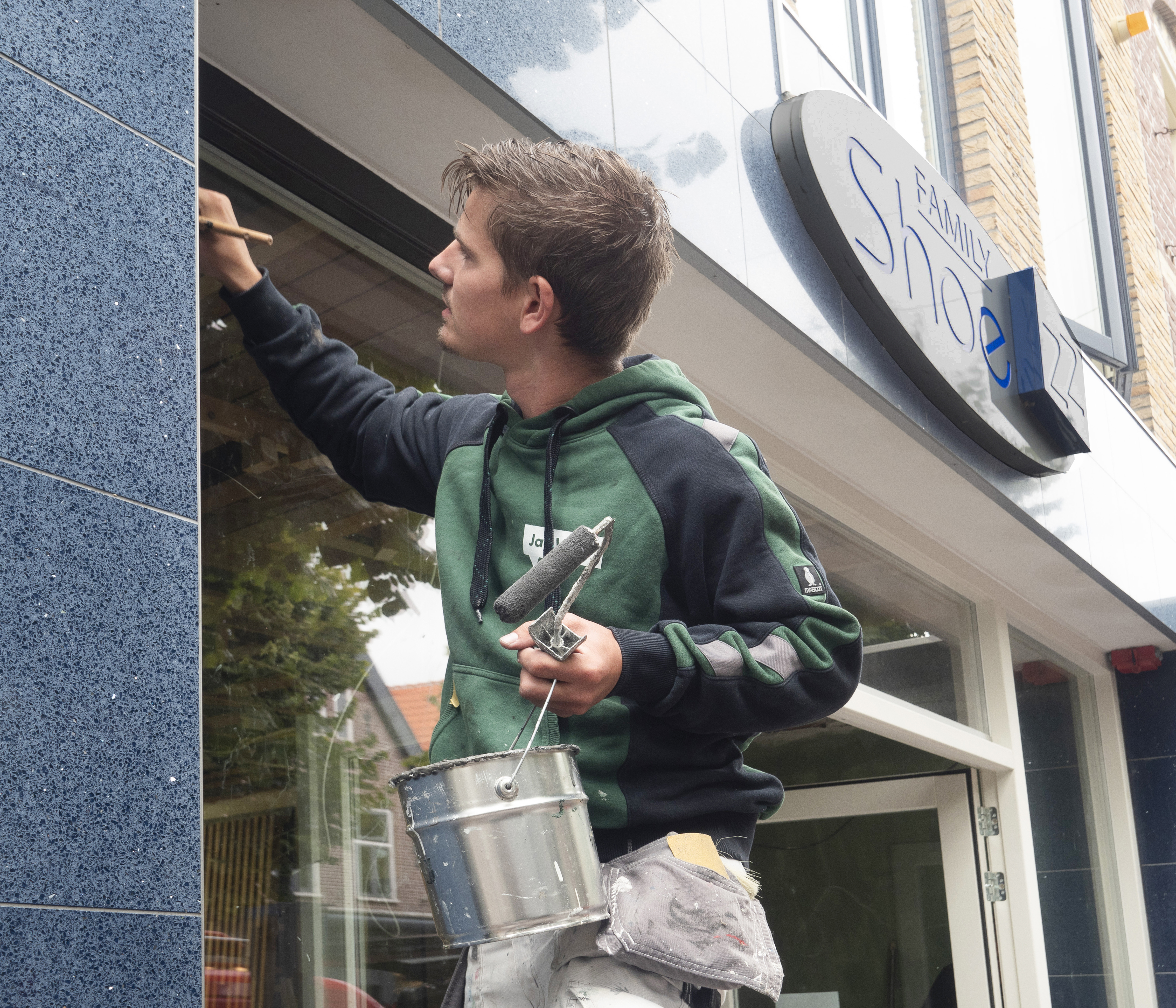 Jac Vink creëert  een superstrakke uitstraling voor Family Shoezz