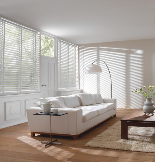 Houten jaloezieën verkrijgbaar bij Noord-West Interieurs