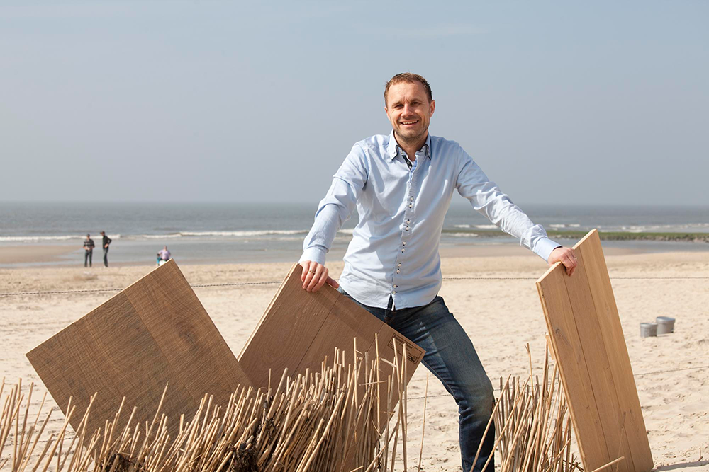 Noord-West Interieurs laat  u graag de nieuwste collecties vloeren zien.