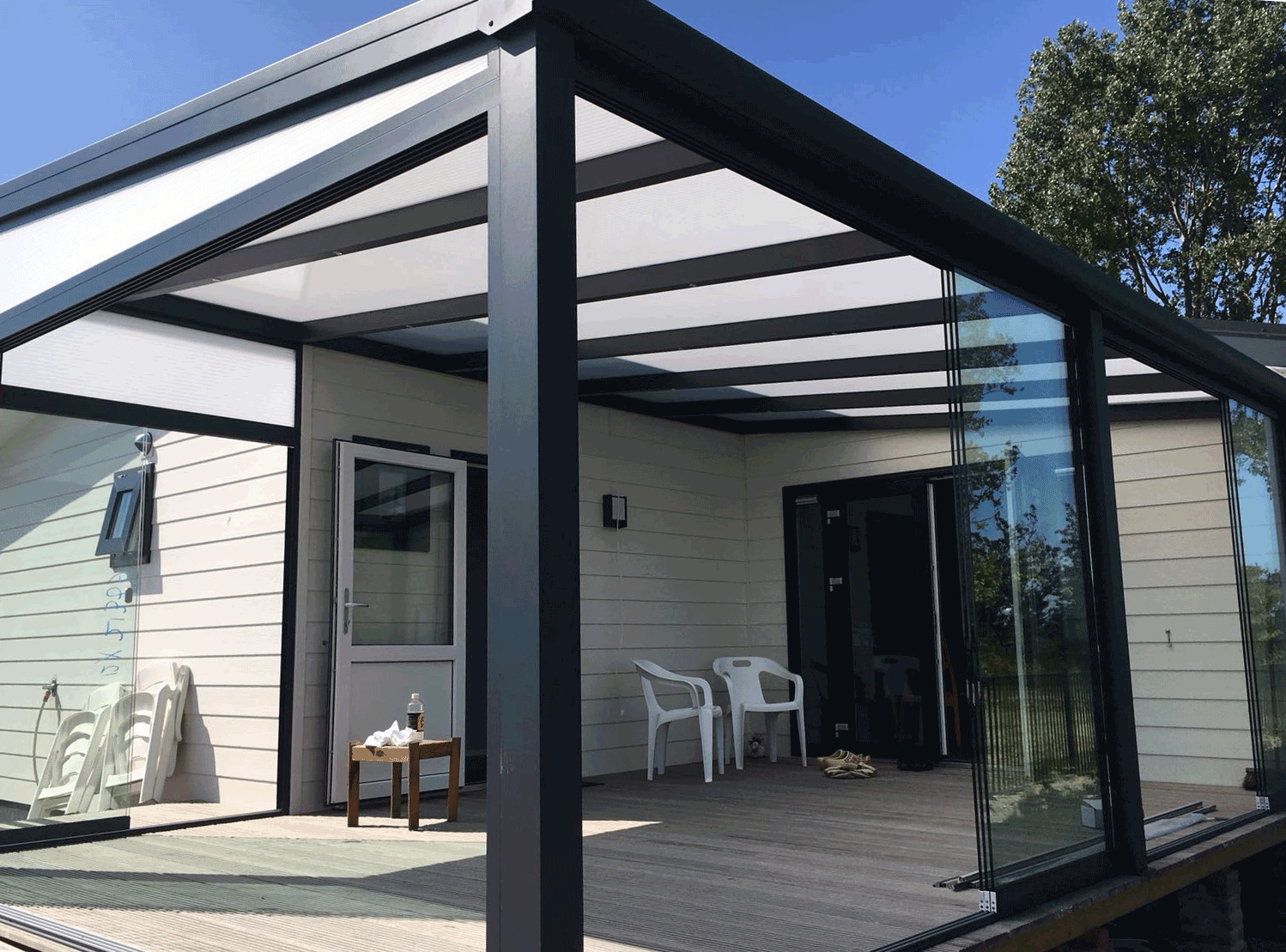 Genieten van tuin en terras