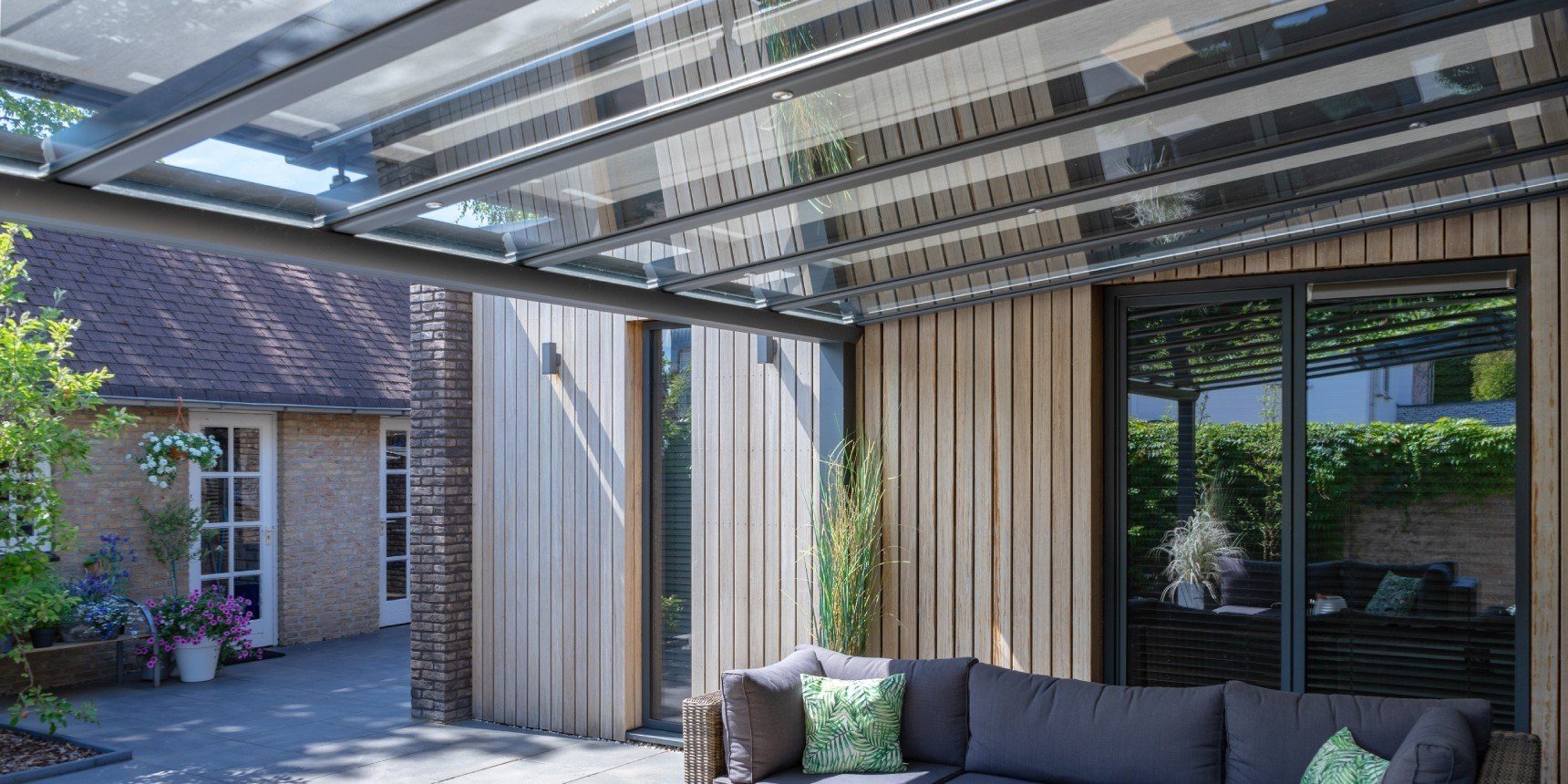 Met zonwering bescherm je jezelf tegen wind en regen