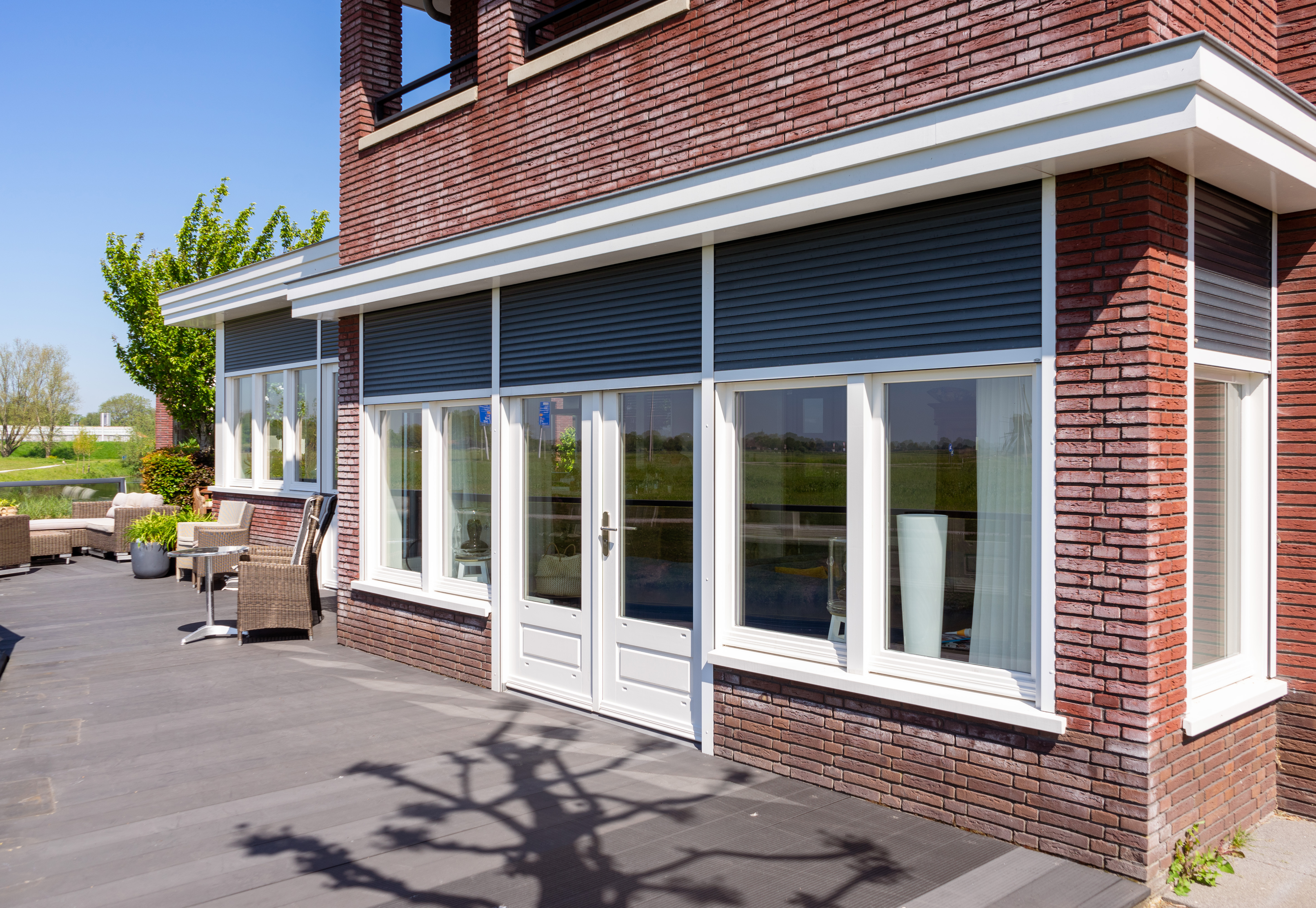 Daarom wil je rolluiken op zonne-energie